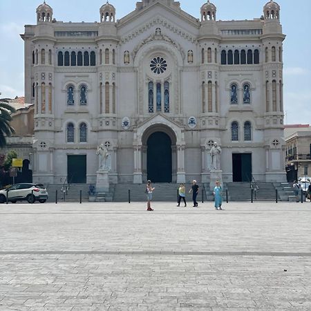 Hotel La Cattedrale Reggio Calabria Exterior foto