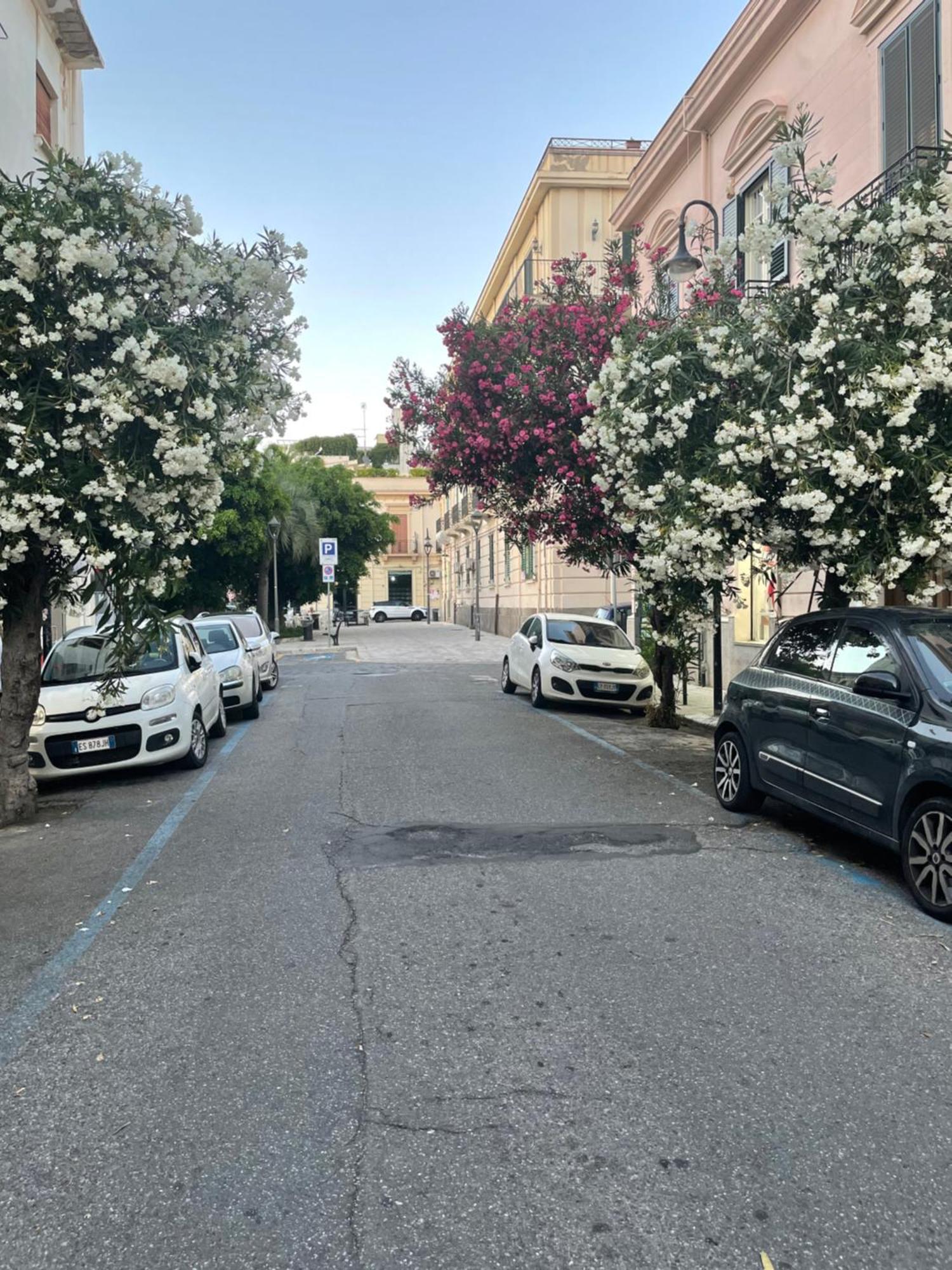 Hotel La Cattedrale Reggio Calabria Exterior foto
